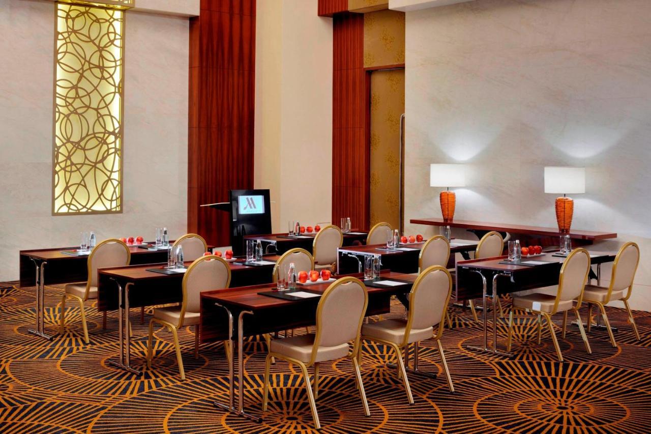 Marriott Hotel, Al Jaddaf, Dubaï Extérieur photo